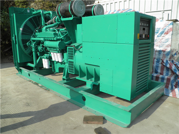 韶山出租发电机 发电机组厂家：柴油发电机组的控制屏的作用是什么？